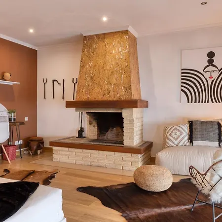 Pillows Townhouse Гостевой дом Пениши